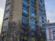 Купить двухкомнатную квартиру по адресу Москва, Большая Никитская улица, дом 49