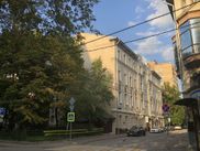 Купить трёхкомнатную квартиру по адресу Москва, Гагаринский пер., дом 28
