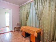 Купить трёхкомнатную квартиру по адресу Крым, г. Симферополь, Батумская улица, дом 32