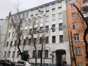 Купить четырёхкомнатную квартиру по адресу Москва, Тимура Фрунзе ул, дом 18