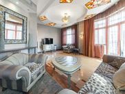Купить трёхкомнатную квартиру по адресу Москва, 1-й Зачатьевский переулок