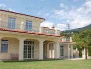 Купить дом с участком по адресу Крым, г. Ялта, пгт Гурзуф, Гурзуфское ш.
