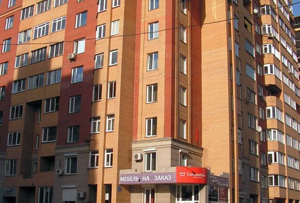 Купить четырёхкомнатную квартиру по адресу Новосибирская область, г. Новосибирск, Державина, дом 13