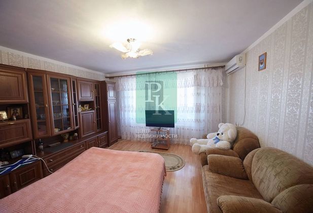 Купить двухкомнатную квартиру по адресу Севастополь, Генерала Мельника ул, дом 9