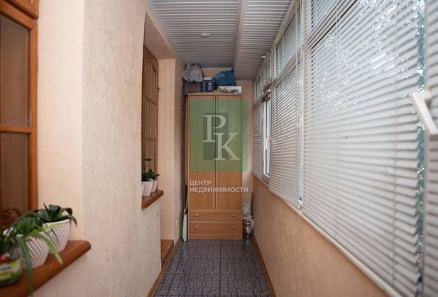 Купить пятикомнатную квартиру по адресу Севастополь, Карантинная ул, дом 16