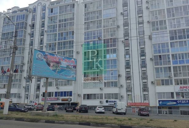Купить трёхкомнатную квартиру по адресу Севастополь, Октябрьской революции  проспект, дом 20